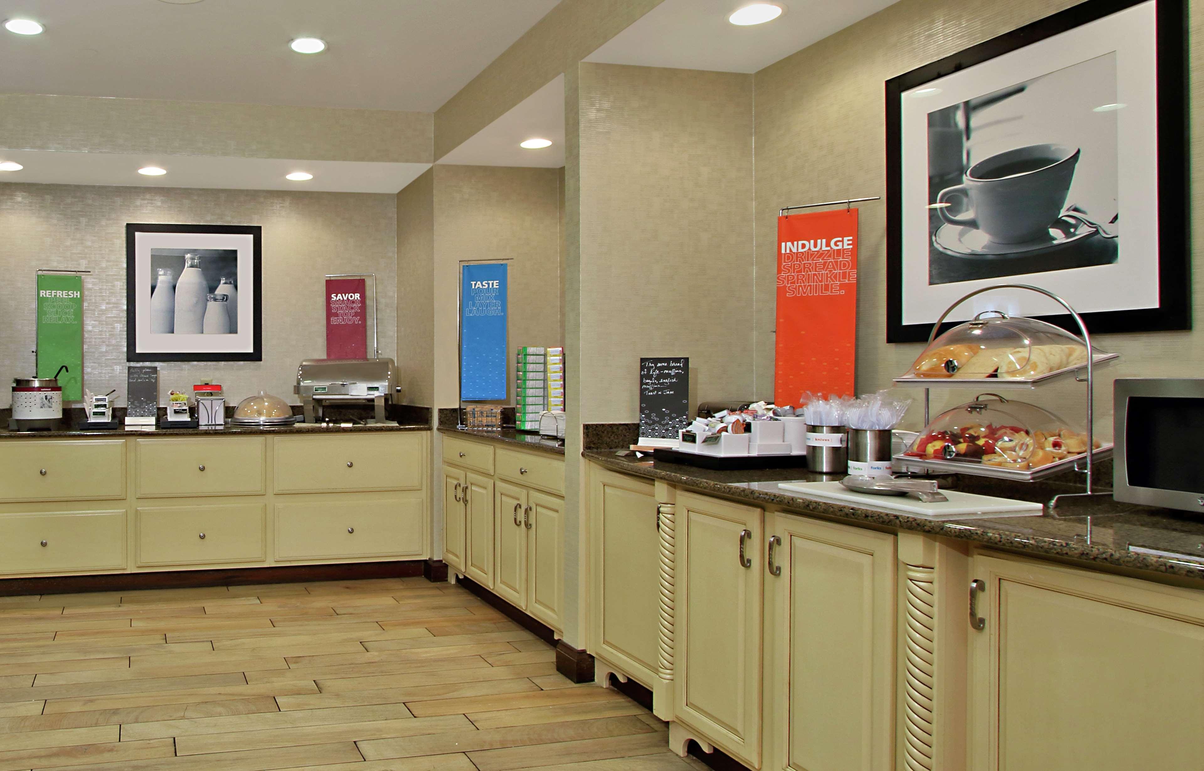 Hampton Inn & Suites-Florence Downtown Екстер'єр фото