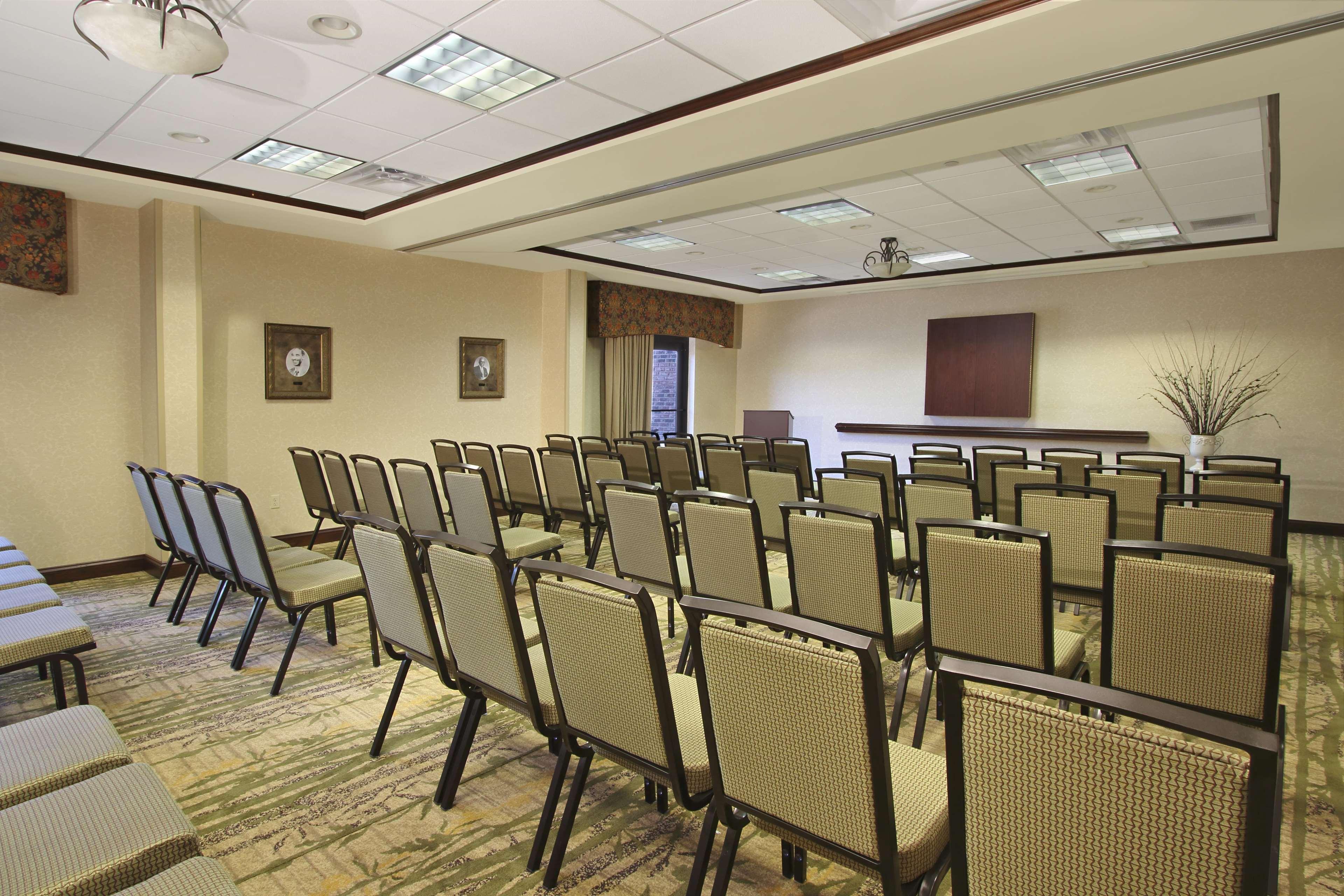 Hampton Inn & Suites-Florence Downtown Екстер'єр фото