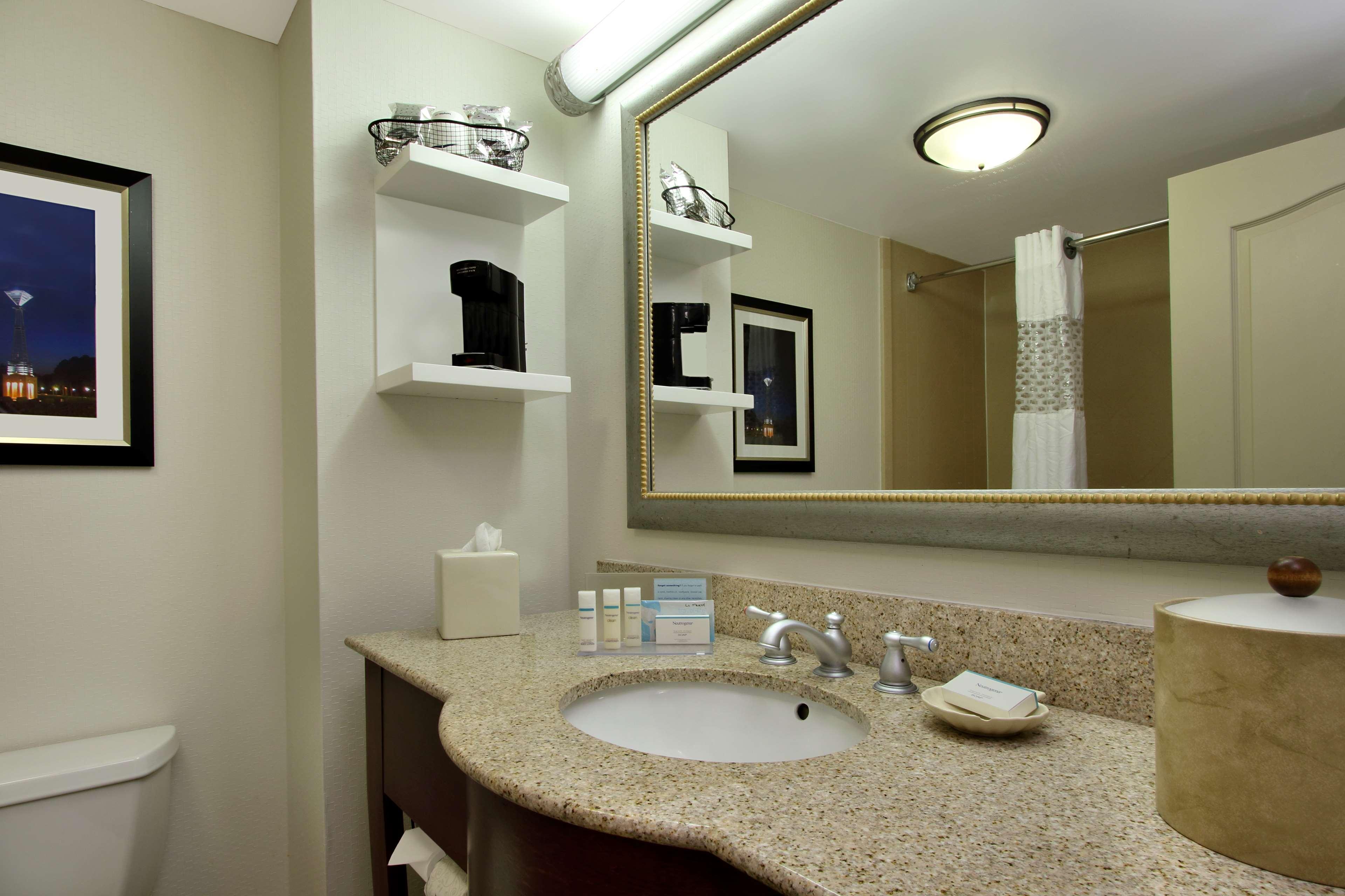 Hampton Inn & Suites-Florence Downtown Екстер'єр фото