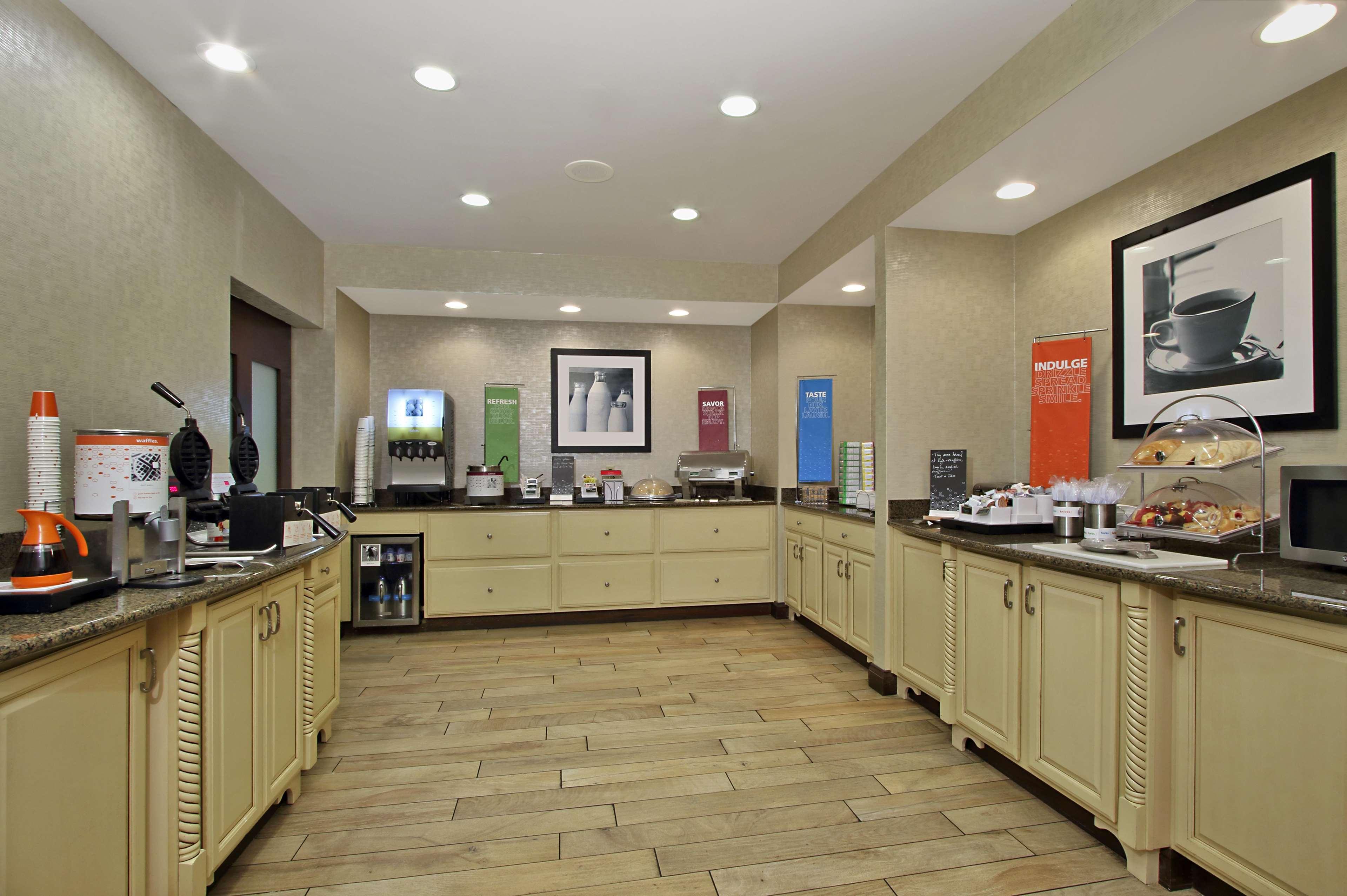 Hampton Inn & Suites-Florence Downtown Екстер'єр фото