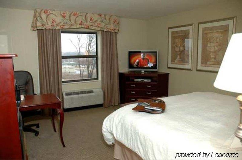 Hampton Inn & Suites-Florence Downtown Номер фото